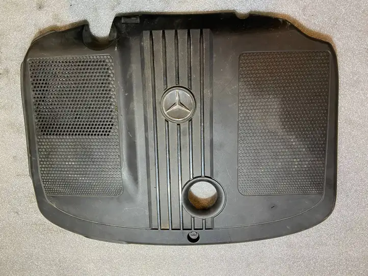 Mercedes-Benz C W204 (2007 - 2014) a6510101467 Крышка двигателя декоративная — фото 1