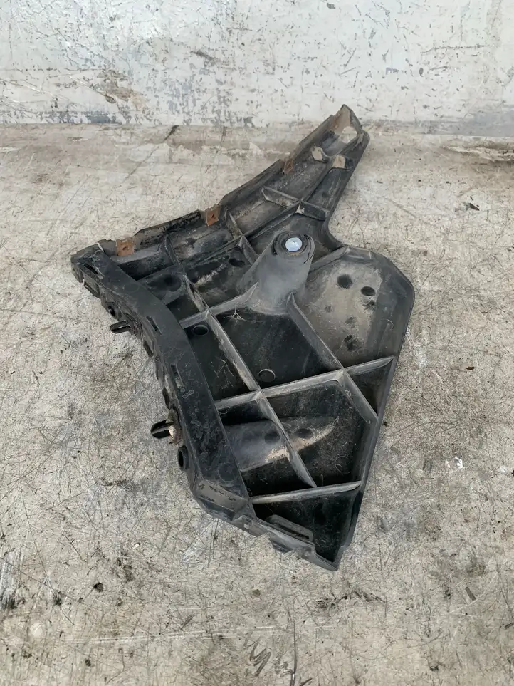Volvo S60 (2010 - 2013) 30796627 Кронштейн заднего бампера — фото 3