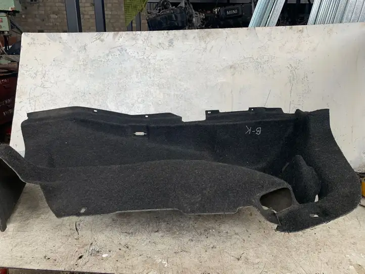 Volvo S60 (2010 - 2013) 39582013 Боковая обшивка багажника — фото 1