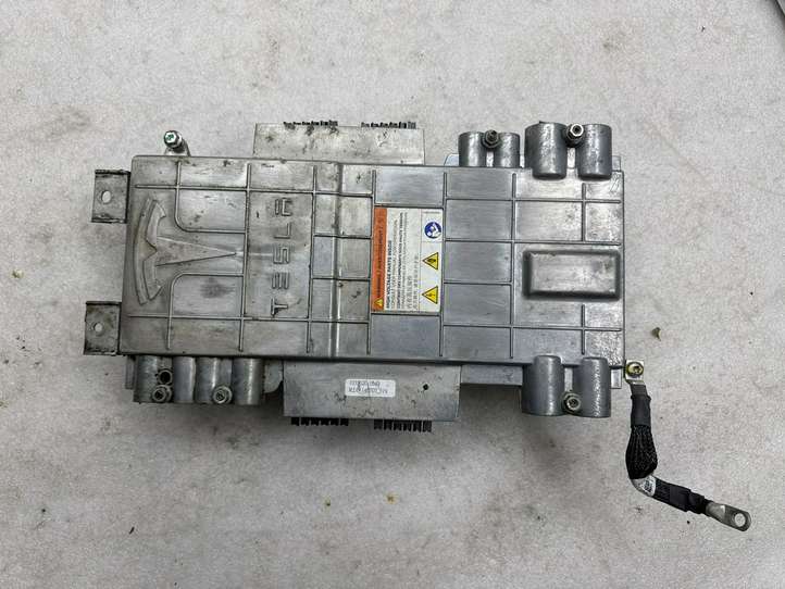 Tesla Model S (2012 - 2016)  103302010D Блок управления двигателем ECU