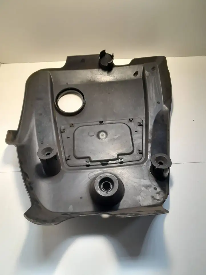 Volkswagen Bora (1998 - 2005) 038103925 Крышка двигателя декоративная — фото 3