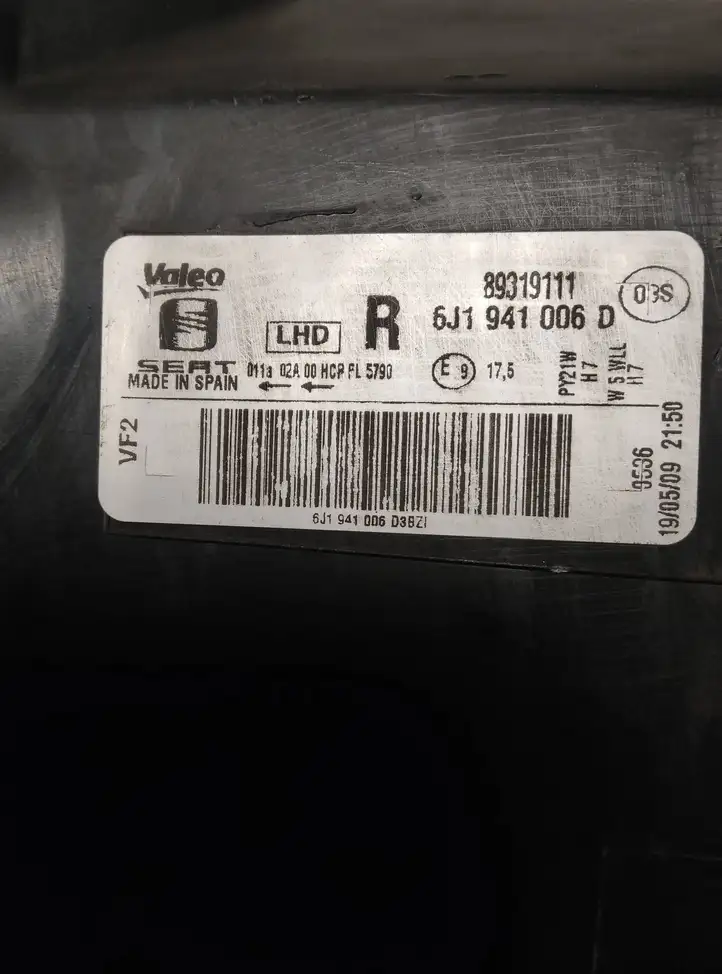 Seat Ibiza IV (6J,6P) (2008 - 2017) 6J1941006D Передняя фара — фото 2