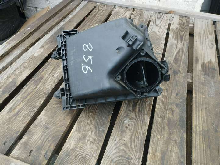 Audi A4 (2000 - 2006)  06C133837J Коробка воздушного фильтра