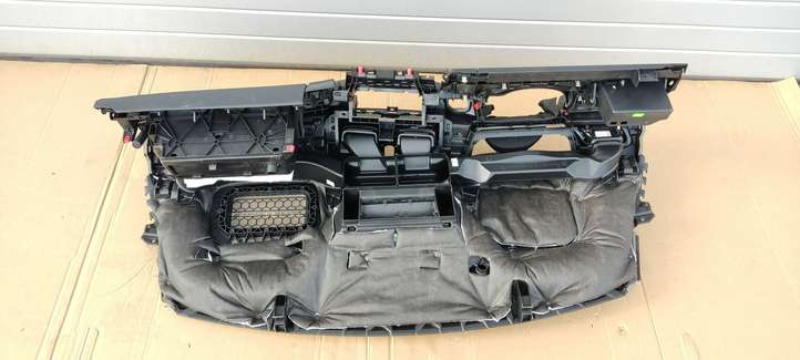 BMW 2 F45 (2014 - 2021)  9378912 Панель