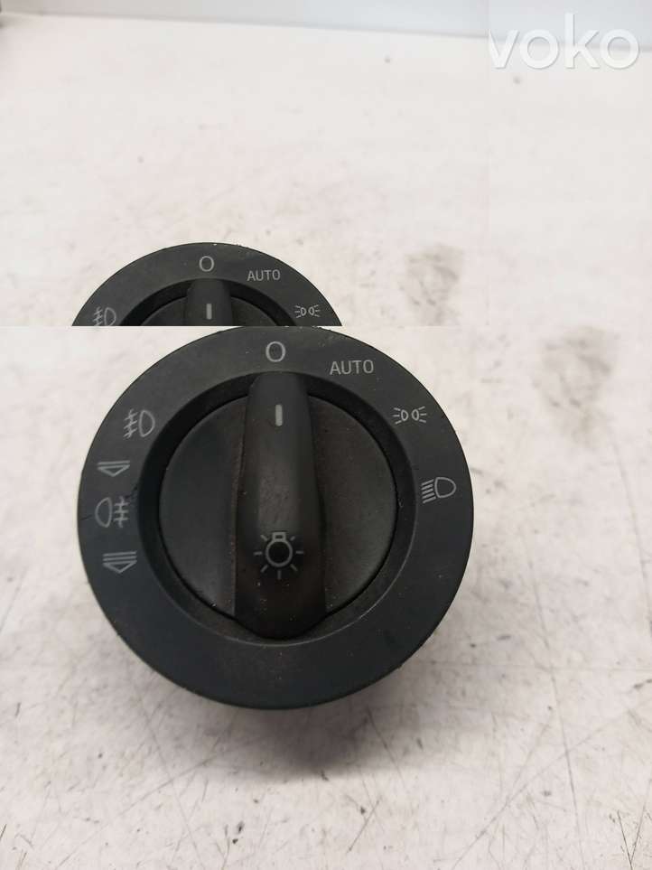 Audi A6 (2004 - 2008)  4F1941531D Включатель фонарей