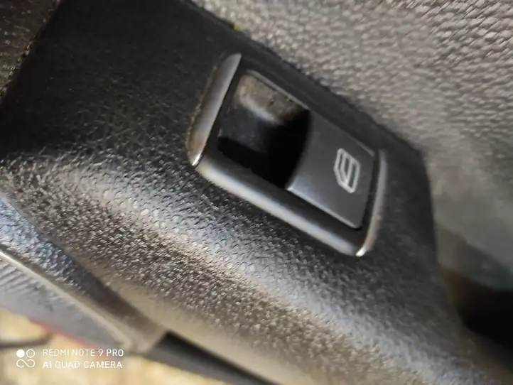 Mercedes-Benz C W204 (2007 - 2014) 0000862547 Обшивка задней двери — фото 4
