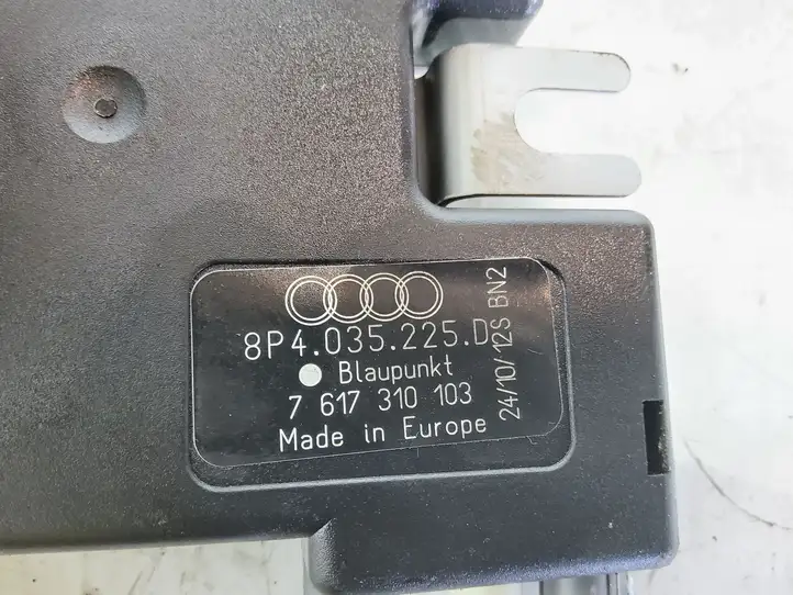Audi A3/S3 8P (2008 - 2013) 8P4035225D Усилитель антенны — фото 2