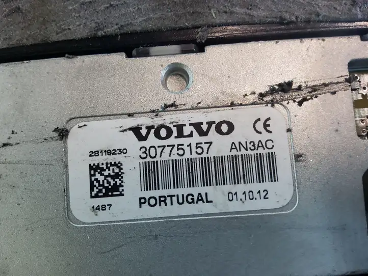 Volvo S60 (2010 - 2013) 30775157 GPS антенна — фото 3