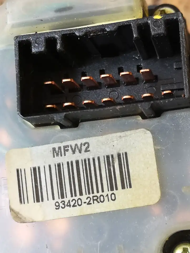 Hyundai i30 (2007 - 2012) 934202R010 Переключатель стеклоочистителей — фото 2