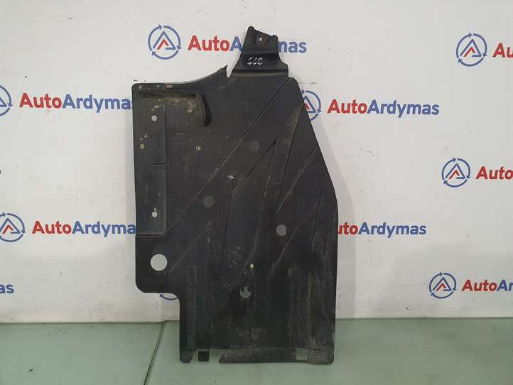 BMW 3 F30 F35 F31 (2012 - 2018)  51757258049 Средняя защита дна