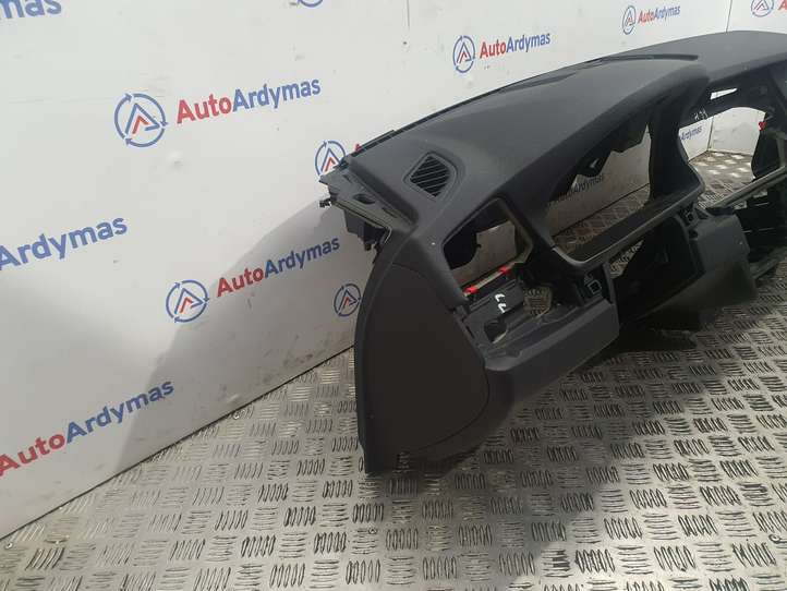 BMW 5 F10 F11 (2009 - 2016)  51459207406 Панель