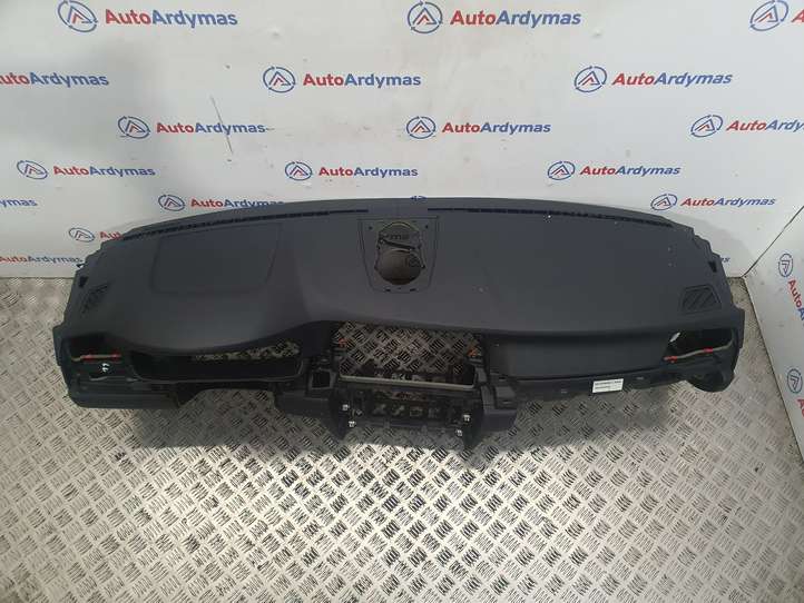 BMW 5 F10 F11 (2009 - 2016)  51459207406 Панель