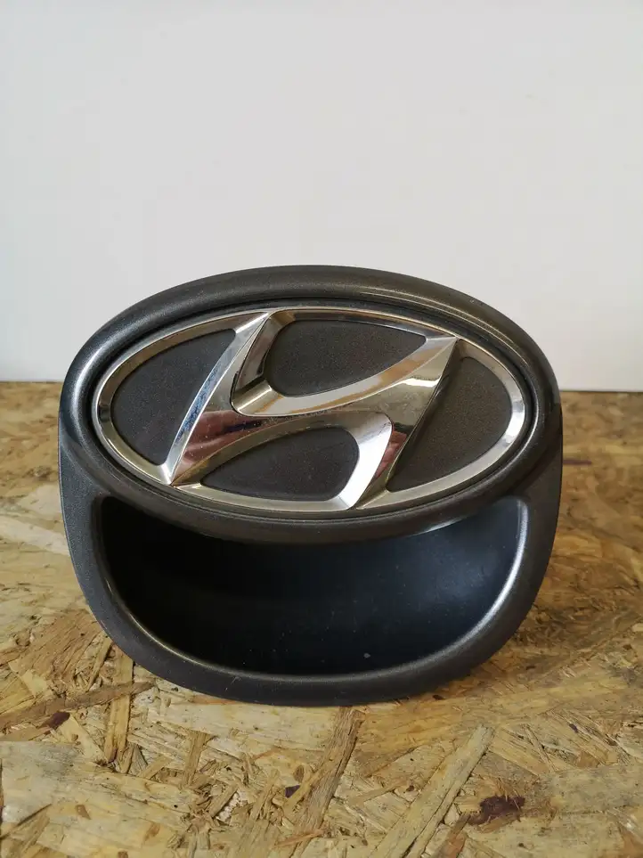 Hyundai i30 (2007 - 2012) 873702R000 Кнопка закрытия крышки багажника — фото 1