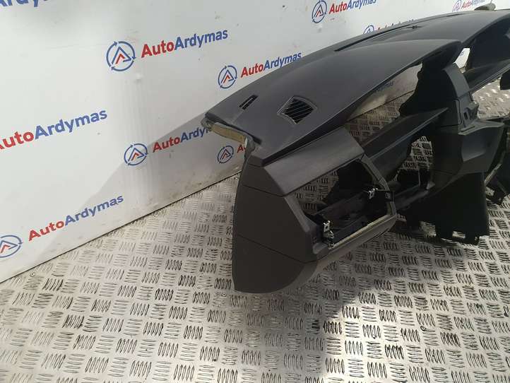 BMW 5 E60 E61 (2004 - 2010)  51457156286 Панель