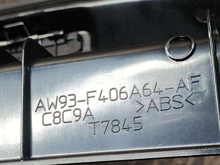 Jaguar XJ X351 (2009 - 2019)  AW93F406A64AF Отделка порога багажника