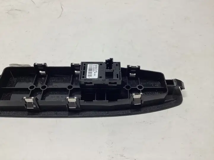 BMW 4 F32 F33 (2013 - 2017) 9208107 Блок кнопок стеклоподъемников — фото 6