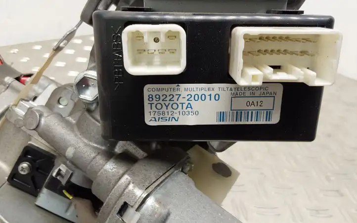 Toyota Avensis T270 (2009 - 2012) 4525020A20 Насос гидроусилителя руля — фото 4