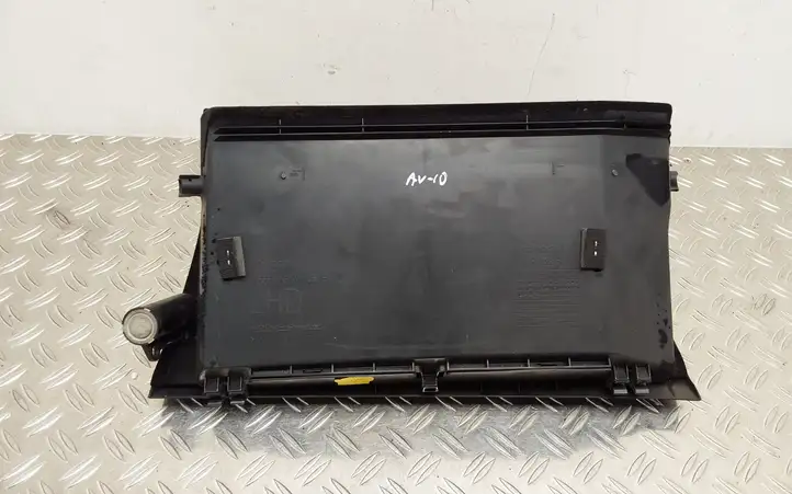 Toyota Avensis T270 (2009 - 2012) 5555005090 Вещевой ящик — фото 4
