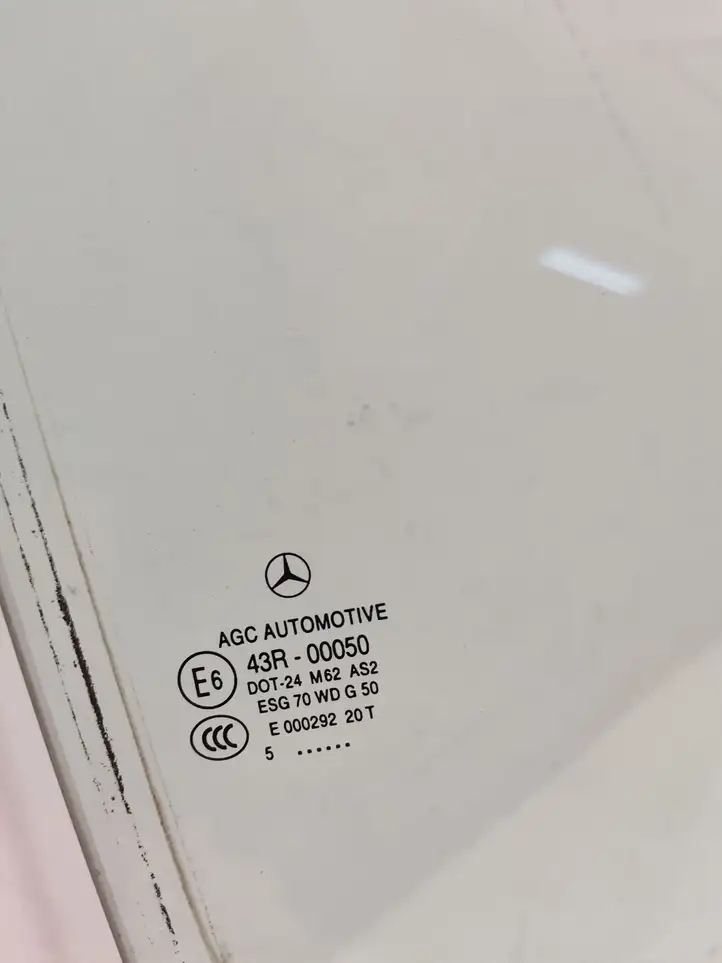 Mercedes-Benz CLS C218,X218 (2011 - 2017) 43R00050 Стекло задней двери — фото 2
