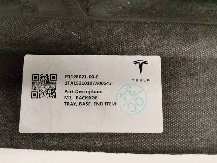 Tesla Model 3 (2017 - 2023)  1128021-00-E Задний подоконник