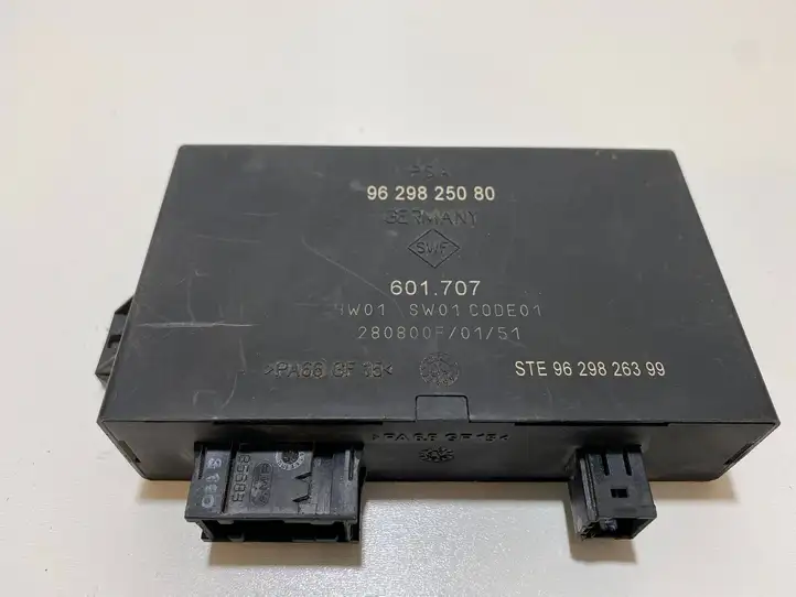 Peugeot 607 (2000 - 2004) 9629825080 Блок управления парктрониками — фото 3