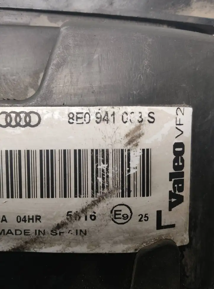 Audi A4 S4 B6 8E 8H (2000 - 2006) 8E0941003S Передняя фара — фото 2