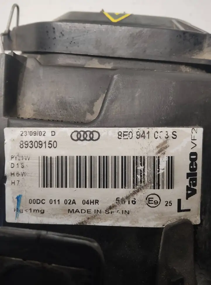 Audi A4 S4 B6 8E 8H (2000 - 2006) 8E0941003S Передняя фара — фото 5