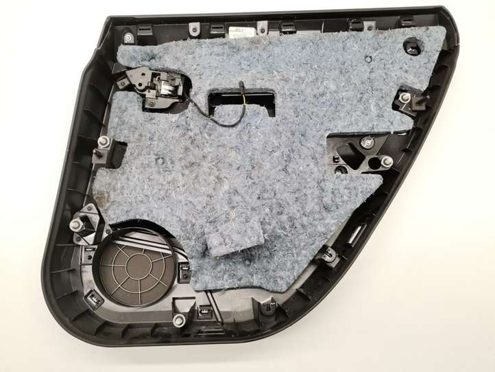 Tesla Model S (2012 - 2016)  6006133-09-K Обшивка задней двери