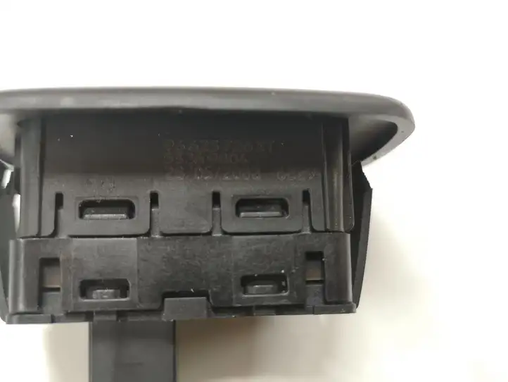 Citroen C5 (2008 - 2017) 96623726XT Кнопка стеклоподъемников — фото 2