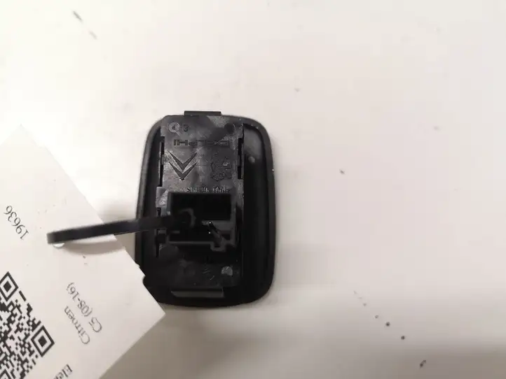 Citroen C5 (2008 - 2017) 96623726XT Кнопка стеклоподъемников — фото 3