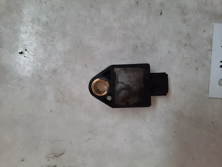Toyota Corolla Verso E121 (2001 - 2004) 891730F010 Датчик удара SRS — фото 3