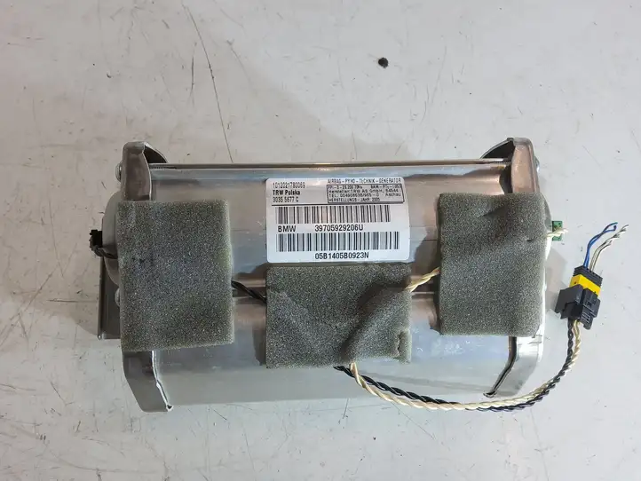 BMW 3 E90 E91 (2005 - 2012) 30355677C Подушка безопасности пассажира — фото 2