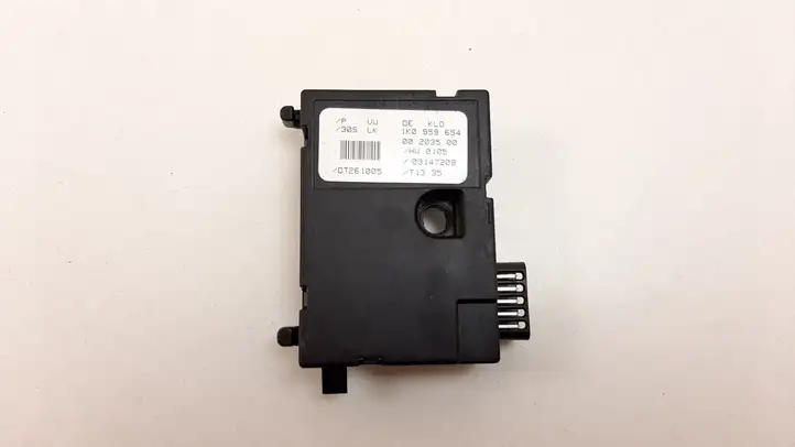 Audi A3/S3 8P (2004 - 2008) 1K0959654 Датчик угла поворота руля — фото 1