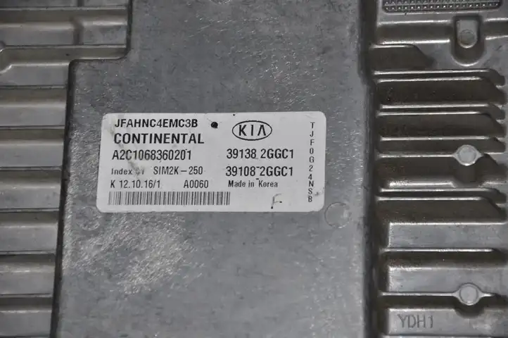 Kia Optima (2015 - 2018) 391082GGC1 Блок управления двигателем (ЭБУ) — фото 2