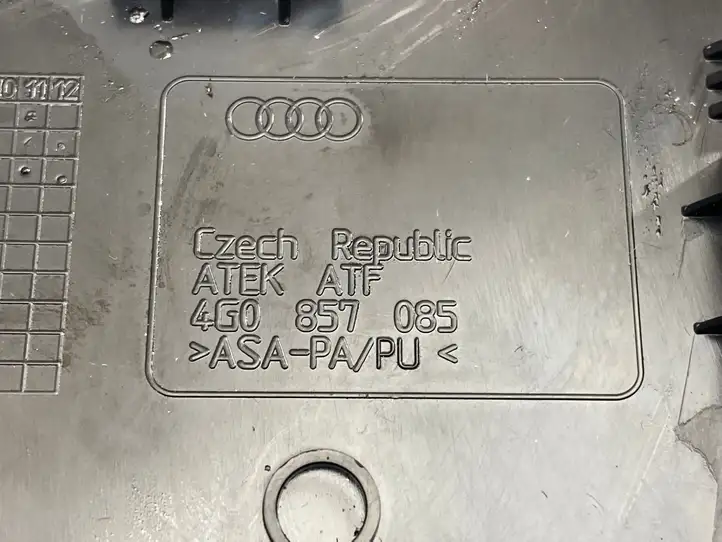 Audi A6 C7 (2011 - 2014) 4G0857085 Боковая отделка панели приборов — фото 3