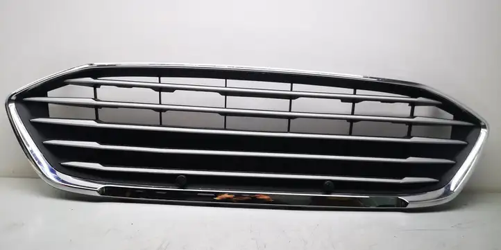 Ford Focus (2015 - 2019) JX7B8C436 Верхняя решетка радиатора — фото 1