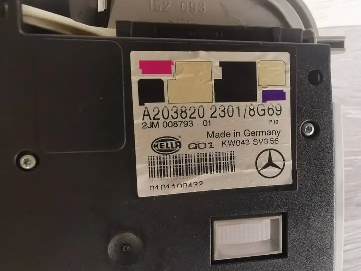 Mercedes-Benz C W203 (2000 - 2007) A2038202301 Передняя подсветка — фото 4