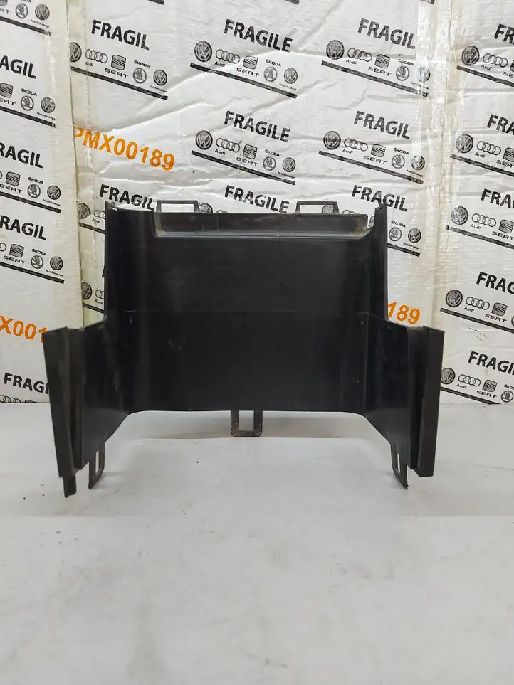 Volkswagen PASSAT B6 (2005 - 2010) 1K0915336B Перегородка аккумулятора — фото 3