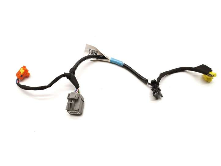 Tesla Model S (2012 - 2016)  103900700A Другой проводник
