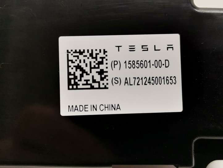 Tesla Model Y (2019 - 2024)  1585601-00-D Антенна (антенна GPS)