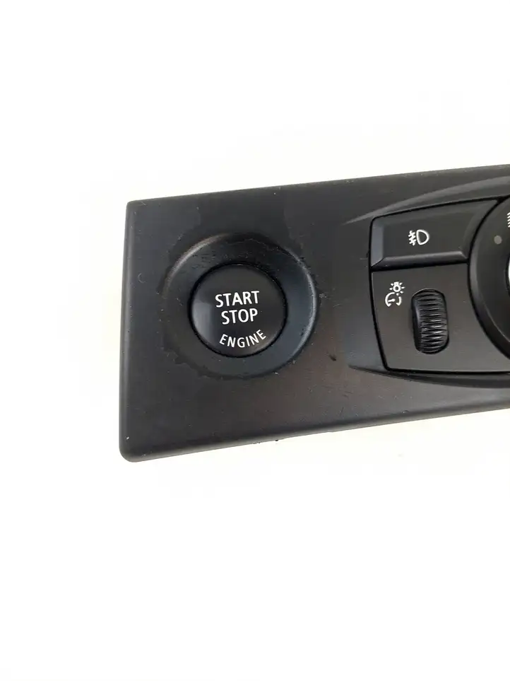 BMW 5 E60 E61 (2004 - 2010) 6988554 Включатель фонарей — фото 3
