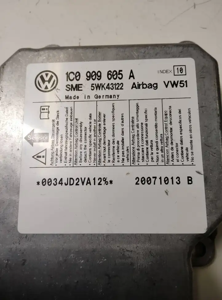 Volkswagen Transporter - Caravelle T5 (2003 - 2009) 1C0909605A Блок управления SRS — фото 2