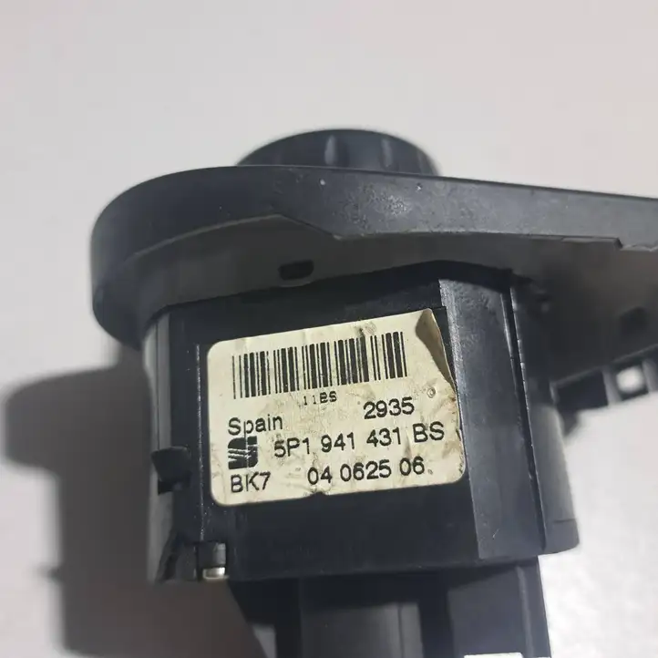 Seat Toledo III (5P) (2004 - 2009) 5P1941431BS Включатель фонарей — фото 2