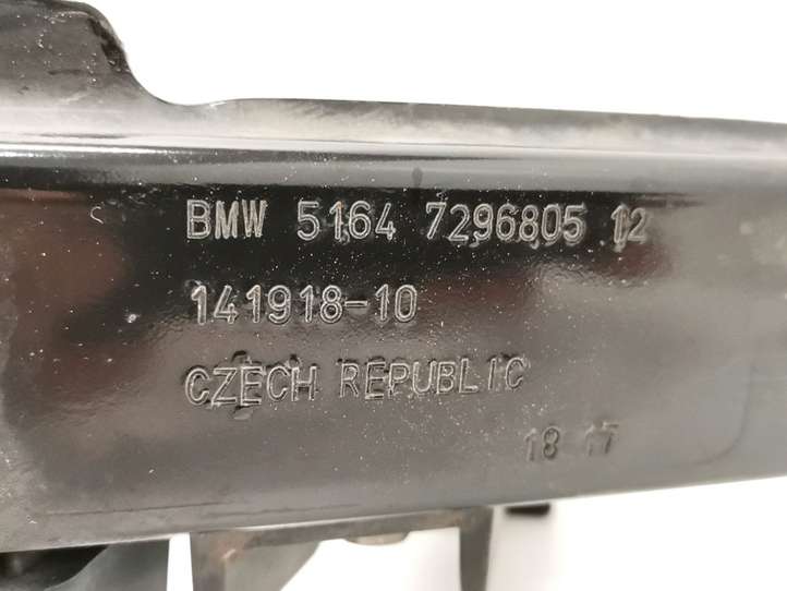 BMW i3 (2013 - )  7296805 Панель