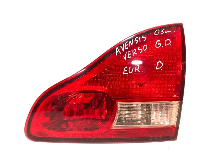 Toyota Avensis Verso (1995 - 2001) 4441 Задний фонарь в крышке багажника — фото 1