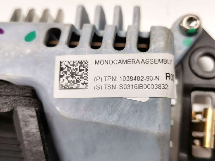 Tesla Model S (2016 - 2021)  1038482-90-N Камера лобового стекла