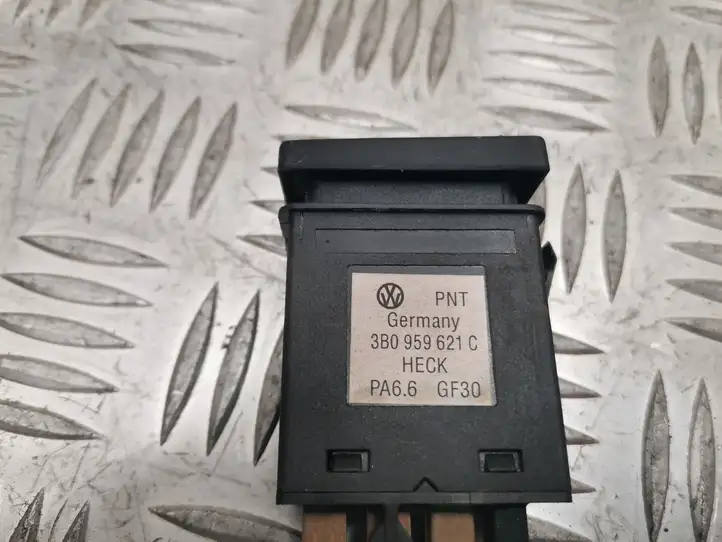 Volkswagen PASSAT B5.5 (2001 - 2005) 3B0959621C Кнопка обогрева стекла — фото 2