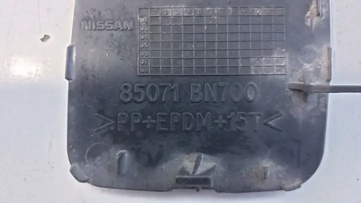 Nissan Almera N16 (2000 - 2010) 85071BN700 Заглушка буксировочной петли бампера — фото 5