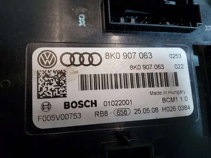 Audi A4 S4 B8 8K (2007 - 2011) 8K0907063 Модуль комфорта — фото 3