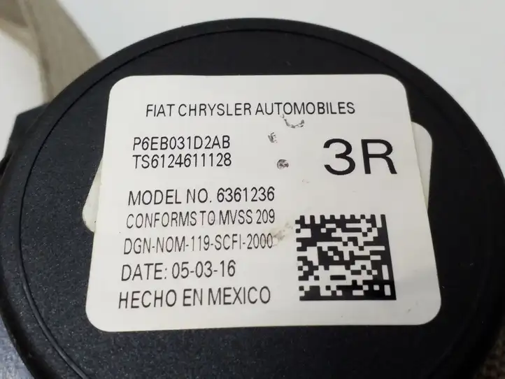 Chrysler Pacifica (2016 - ) P6EB031D2AB Ремень безопасности 3-го ряда — фото 2
